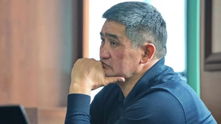 Қаңтарда жұмыс орнынан кетіп қалған Күдебаев сотқа мәжбүрлеп жеткізіледі - изображение 1