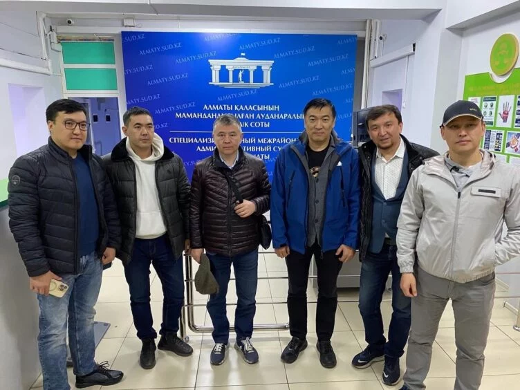 Аннулировать результаты выборов требуют несколько кандидатов - изображение 1