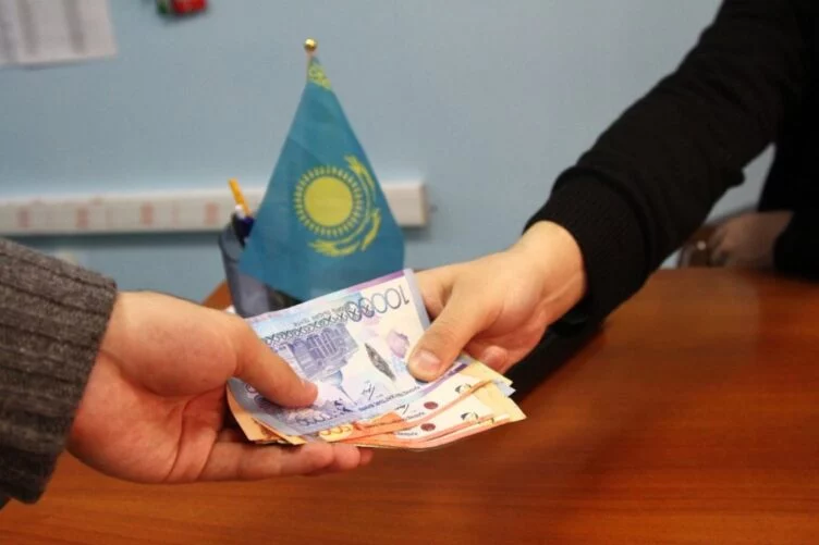 Талдықорғанда білім бөлімінің басшысы 280 млн теңге пара алған - изображение 1