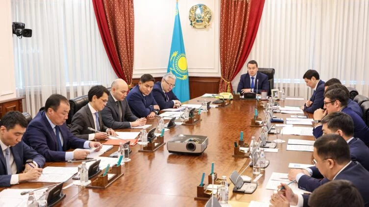 Смаилов: крупная нефтегазовая компания была продана по заниженной цене - изображение 1