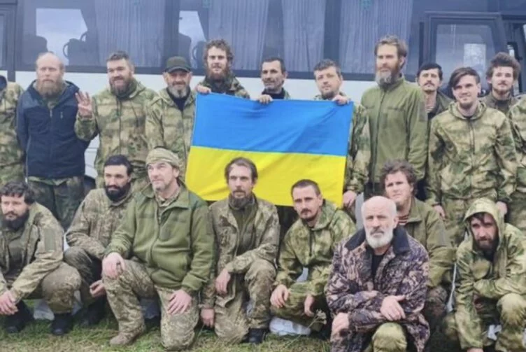 Украина возвращает из плена еще 130 человек - изображение 1