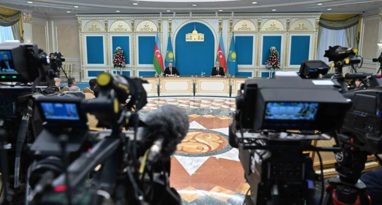 Казахстан увеличит объемы поставок нефти через Азербайджан - изображение 1