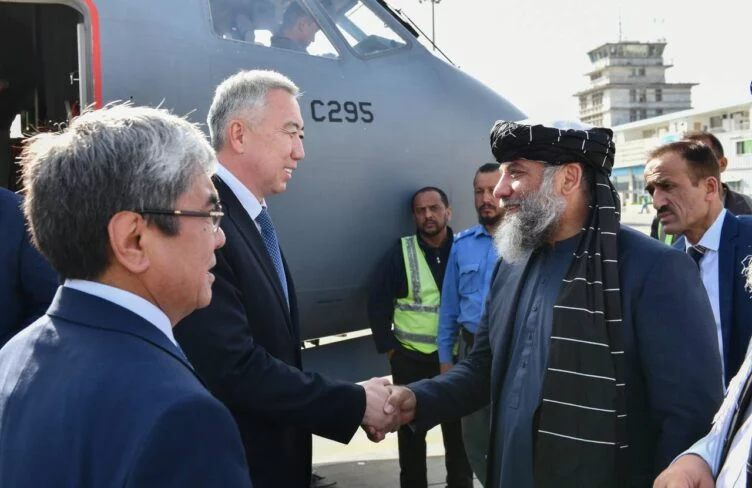 Казахстан доставил гуманитарную помощь Афганистану - изображение 1