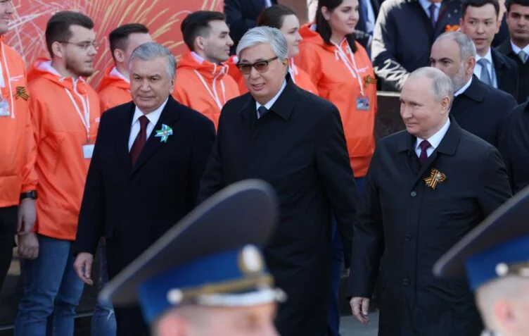 Кошанов объяснил, почему Токаев поехал в Москву на Парад Победы - изображение 1