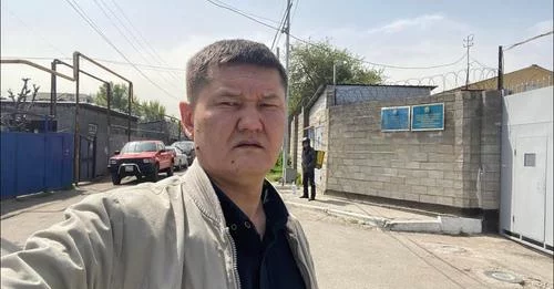 Изображение 1 для Журналист Думан Мухаметкарим в очередной раз задержан
