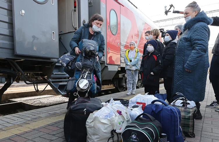 Путин поручил снизить отток россиян из страны - изображение 1