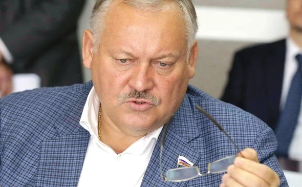 Изображение 1 для Казахстан запретил въезд депутату Госдумы РФ, который критиковал страну