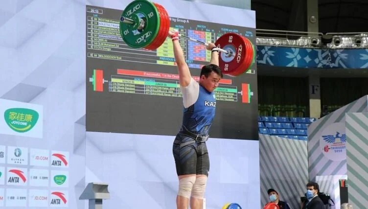 Нұрғиса Әділетұлы ауыр атлетикадан Азия Чемпионы атанды - изображение 1