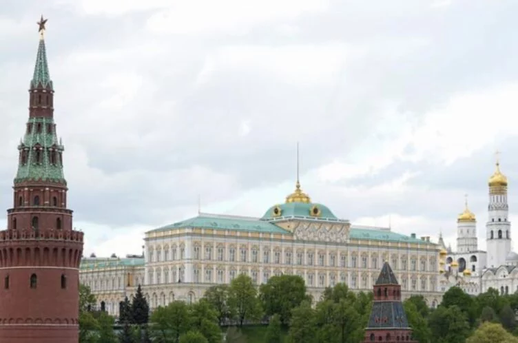 Кремль запретил высокопоставленным чиновникам увольняться во время войны - изображение 1