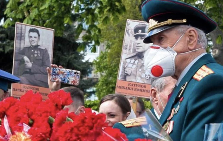 В Украине перенесли День победы на 8 мая - изображение 1