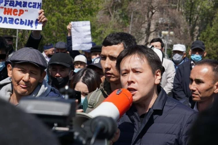 Жанболата Мамая переводят в реанимационное отделение - изображение 1