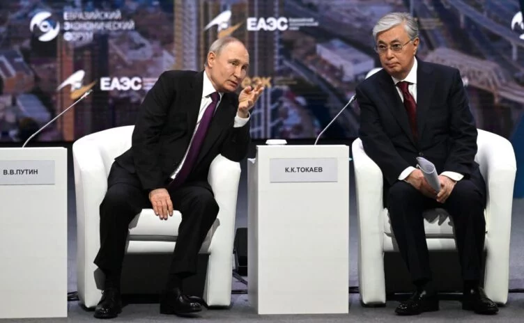Изображение 1 для Токаев выступил на экономическом форуме в РФ и поучаствует в заседании ВЕЭС