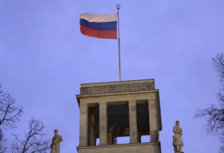 Германия закрывает четыре из пяти генконсульств РФ - изображение 1
