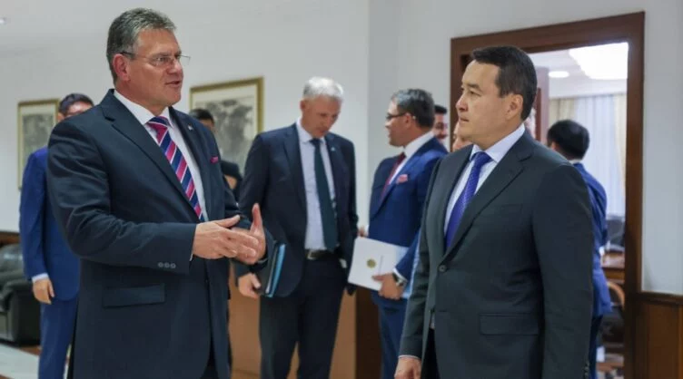 Казахстан намерен укрепить сотрудничество с Евросоюзом - изображение 1