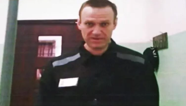 Команда Навального анонсировала акцию «Путин — убийца» - изображение 1