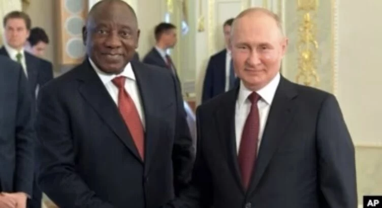 Президент ЮАР – Путину: мы пришли не за дарами, нужна зерновая сделка - изображение 1