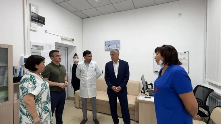 В Караганде дети отравились в центре оказания специальных социальных услуг – один погиб, шесть в реанимации - изображение 1