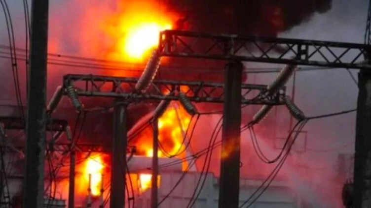 В Карагандинской области девять сел остались без света из-за пожара - изображение 1