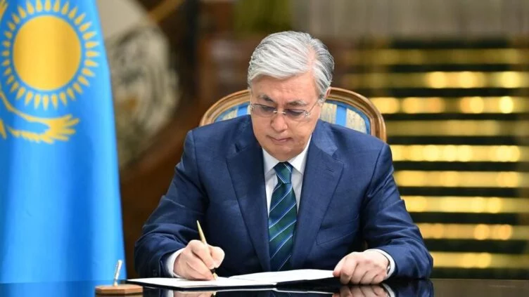 Тоқаев президент Әкімшілігінің құрылымын қайта құру туралы Жарлыққа қол қойды - изображение 1