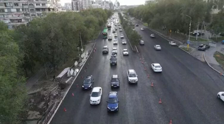 Досаев сдержал слово: в Алматы запустили 8-полосное движение по мосту Есентай - изображение 1