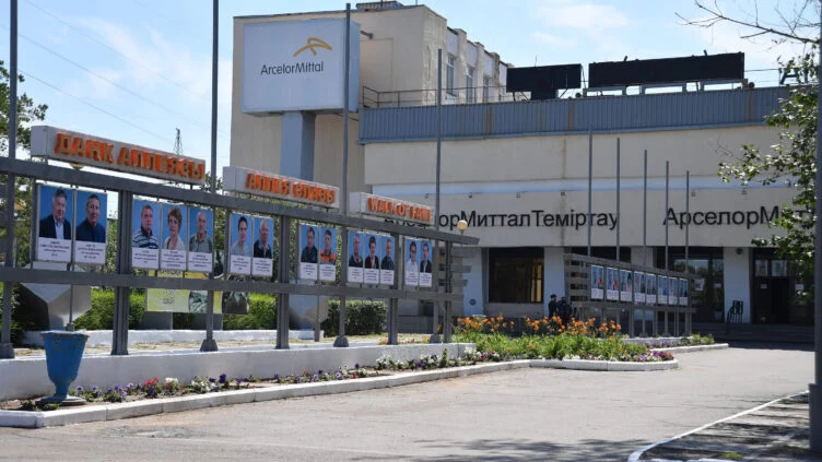 Изображение 1 для По факту пожара на шахте Костенко возбуждено уголовное дело