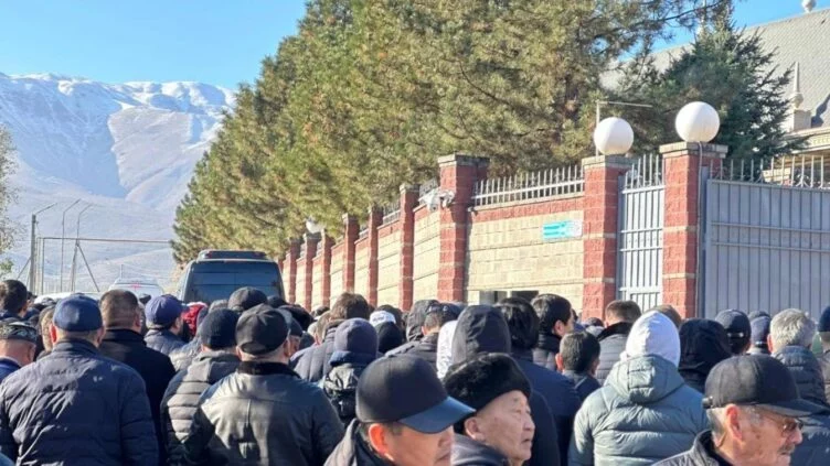 Болат Назарбаев Шамалған ауылында жерленді - изображение 1