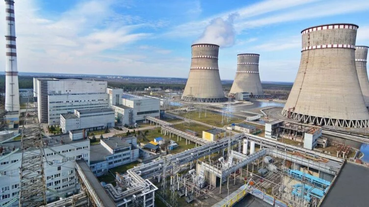 Тоқаев АЭС құрылысы жөнінде түпкілікті шешім қашан қабылданатынын айтты - изображение 1