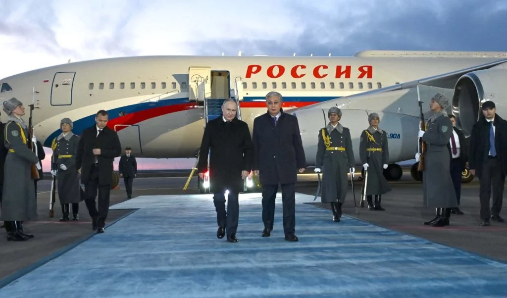 Изображение 1 для Путин прибыл в Казахстан