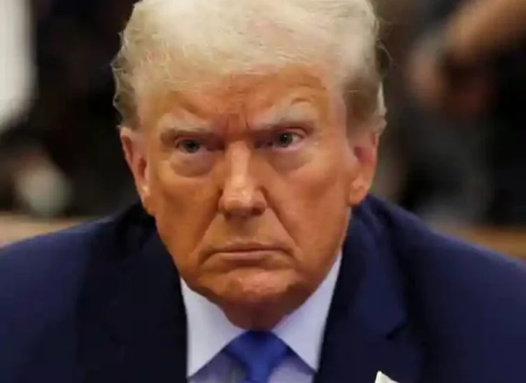 Киев хочет организовать беседу Зеленского с Трампом - изображение 1