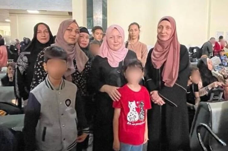 Что известно об эвакуации казахстанцев из сектора Газа? - изображение 1