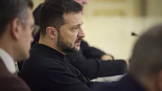 Зеленский: у Украины истощаются запасы артиллерийских снарядов - изображение 1