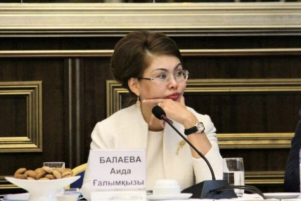 Министр культуры и информации пообещала пересмотреть подходы по вопросам «пресс-карт» для журналистов - изображение 1