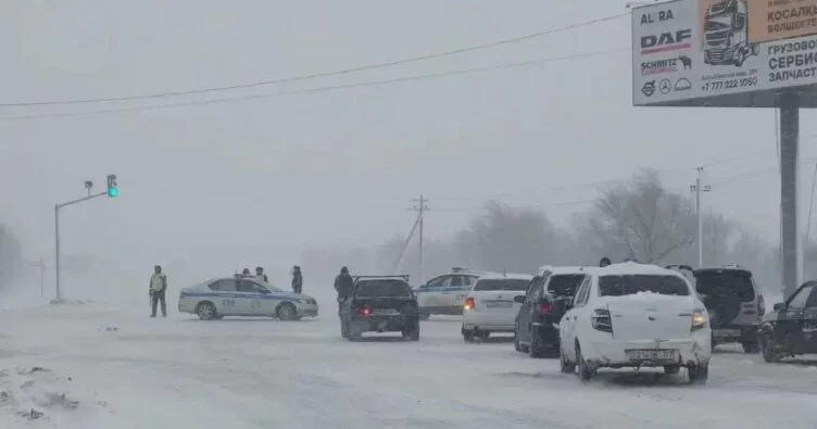 Қазақстанда республикалық маңызы бар екі жол жабылды - изображение 1