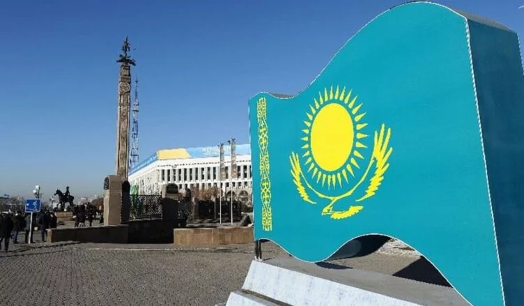 Алматы полицейлері Тәуелсіздік күні қарсаңында қаладағы күзетті күшейтті - изображение 1