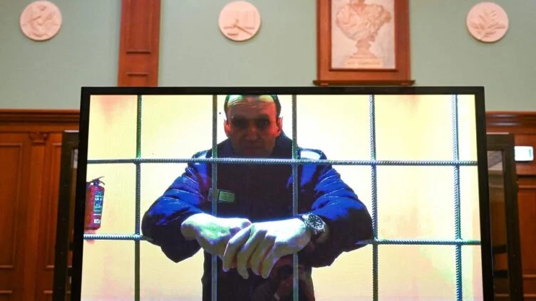 Изображение 1 для Алексей Навальный больше не числится в ИК-6 Мелихово, а его адвокатам не говорят, куда он пропал