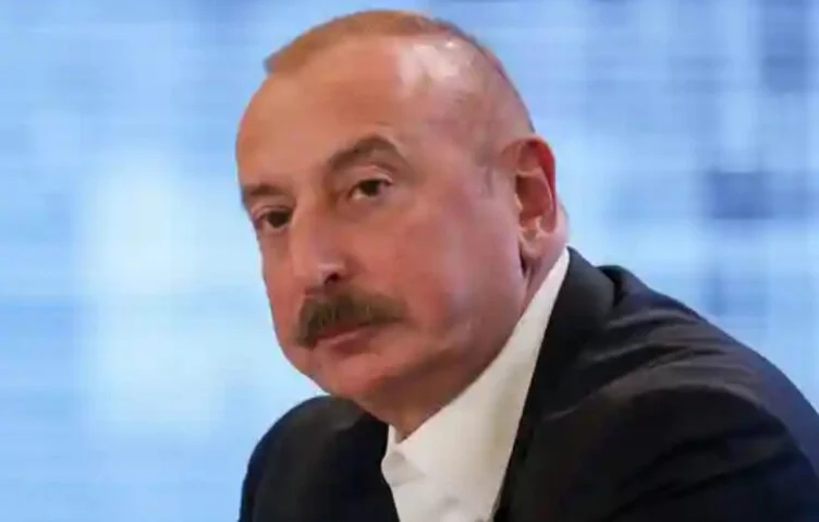 Ильхам Алиев выдвинут кандидатом на выборах в Азербайджане - изображение 1