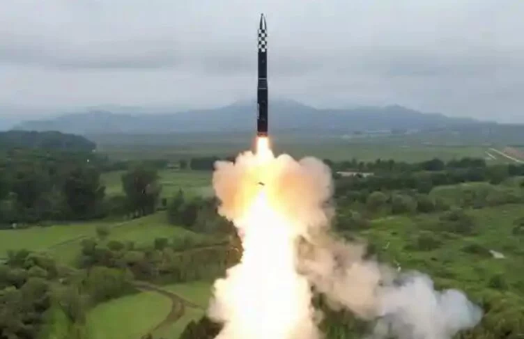 КНДР объяснила запуск ракет «враждебными действиями» США  - изображение 1