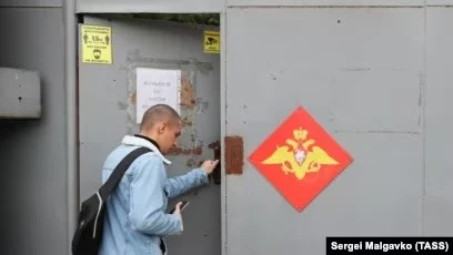 Путин поручил ставить на воинский учёт без явки в военкомат - изображение 1