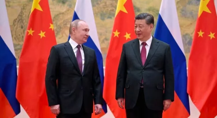 СМИ: Путин сказал Си Цзиньпину, что Россия будет воевать в Украине пять лет - изображение 1