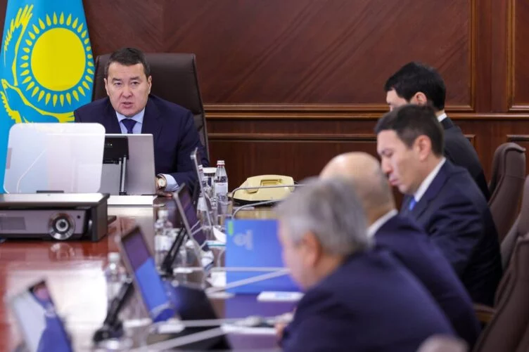 Госкомиссия по модернизации экономики планирует в 2024 году передать Qazaq Air в конкурентную среду и исключить из плана приватизации 20 организаций - изображение 1