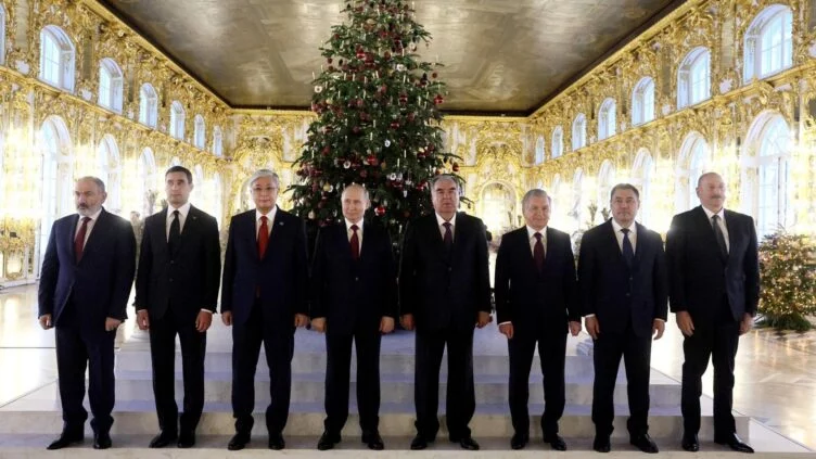 Кто из глав зарубежных государств поздравил Токаева с наступающим Новым годом - изображение 1