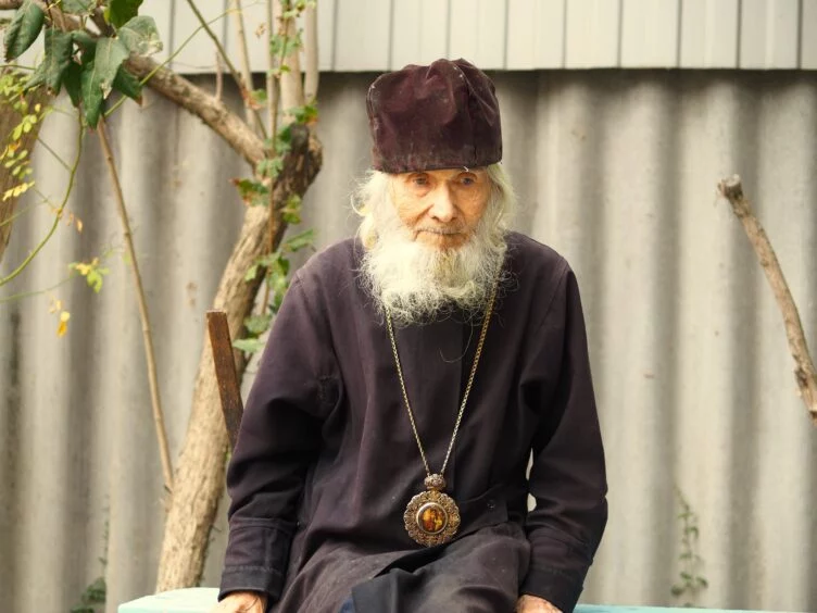Russian authorities target anti-war priest with new charges - изображение 1