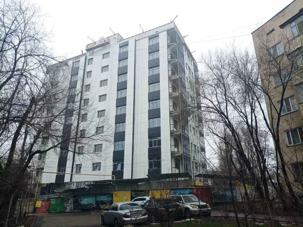 Изображение 3 для В тесноте и в обиде: по какому праву в алматинских дворах строят новые дома?