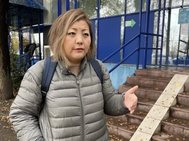 Authorities allow wanted Russian journalist to leave Kazakhstan for Europe - изображение 1