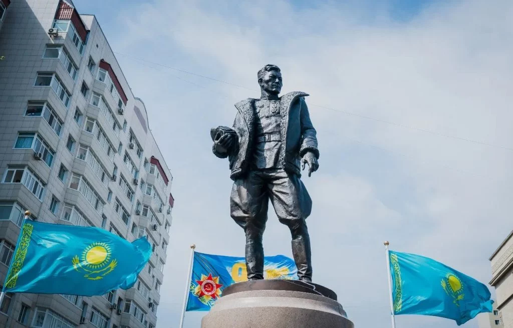 Изображение 3 для Спортивный путь скульптора Нурлана Далбая