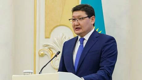 Берик Уали опроверг сообщения о сроке истечения полномочий Токаева - изображение 1
