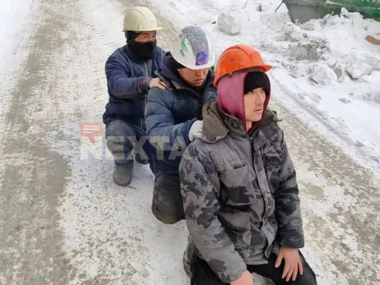 Kyrgyz government seeks probe into “humiliating” abuse of migrants in Russia - изображение 1