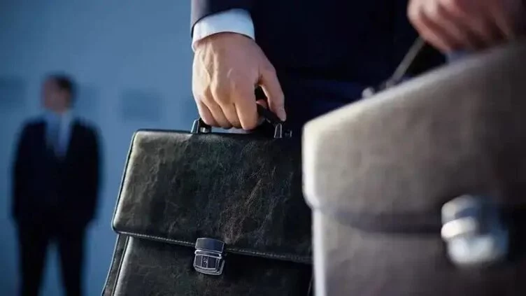 Жұмыстан босатылған шенеуніктерге тағы бір мүмкіндік беріледі - изображение 1