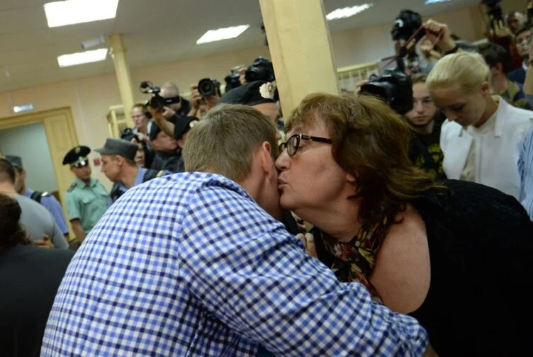 Изображение 1 для Суд рассмотрит иск матери Навального по поводу невыдачи его тела 4 марта