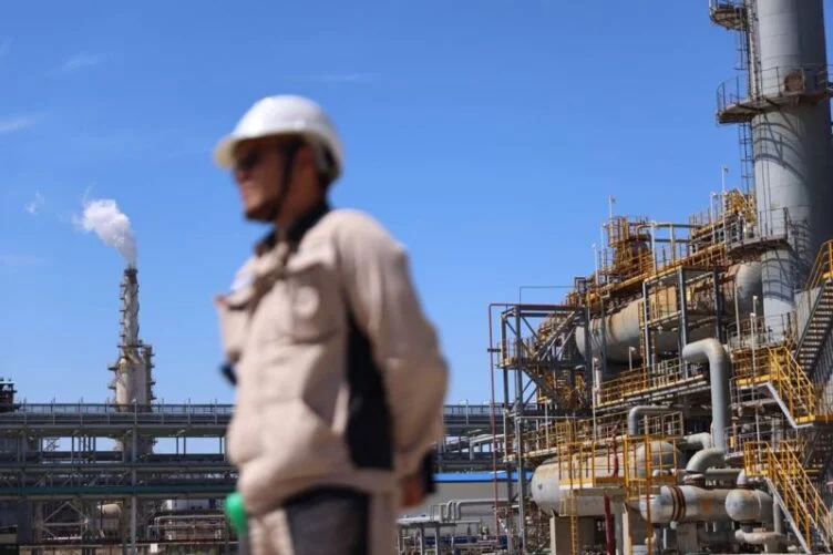 В отношении руководства АНПЗ начато досудебное расследование - изображение 1